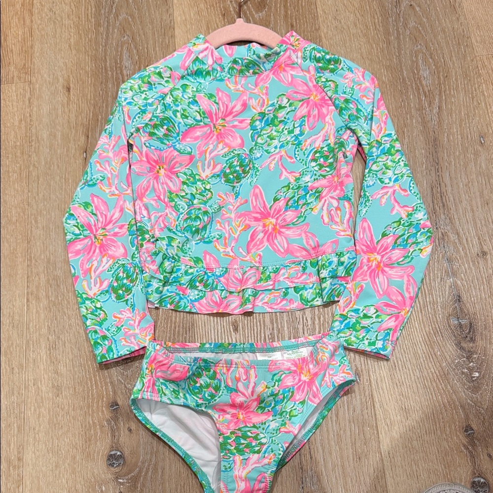 Lilly Pulitzer so shellegent  Kids Swim Set - Pink and Green size 4 new